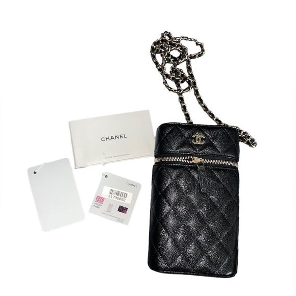 CHANEL Classic Vanity Phone Holder with Chain Quilted Caviar 22C - Picture 4 of 6